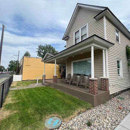 A Very Unique Quirky And Comfortable Home Spokane Kültér fotó
